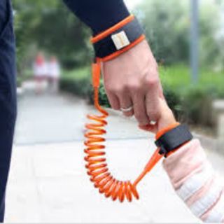 Dây dắt bé chống lạc