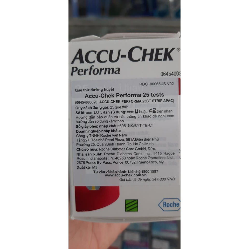 Que thử đường huyết Accu-chek Performa (hộp 25 que)