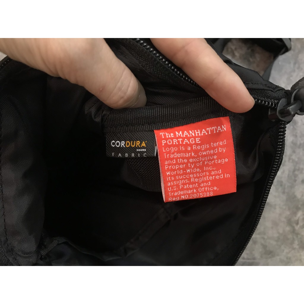 Túi đeo chéo KENSINGTON SHOULDERBAG SIÊU NHẸ CHỐNG NƯỚC SIÊU BỀN