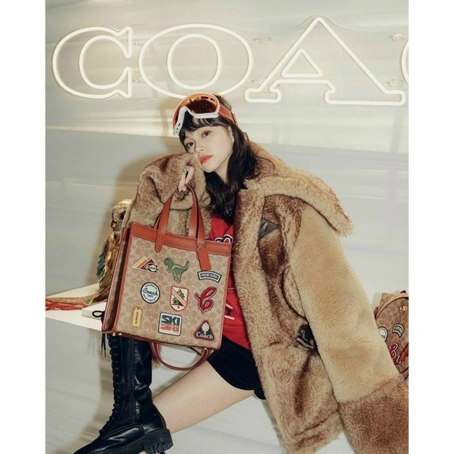 COACH SIGNATURE LOGO C6846