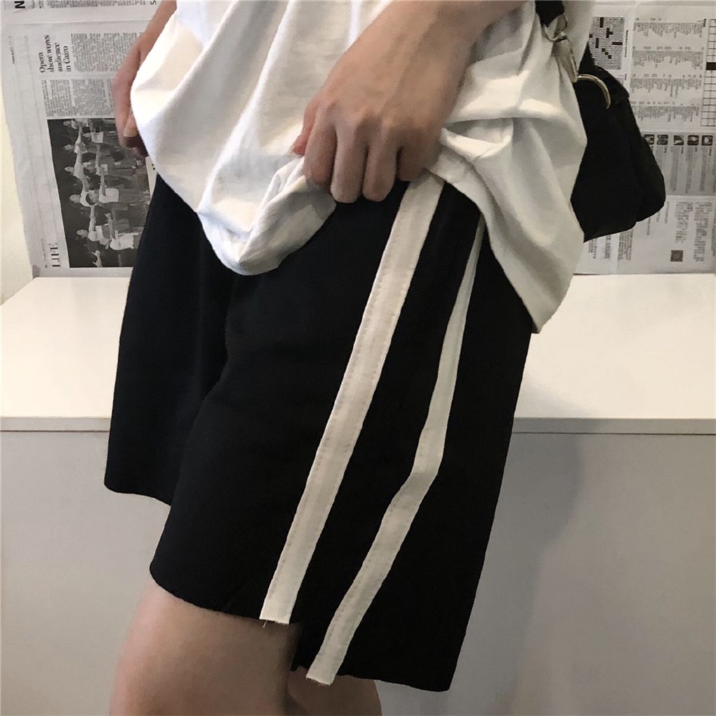 Quần Đùi Kiểu Dáng Đơn Giản Dễ Phối Đồ 239016Quần Short Ống Rộng Phối Túi Thời Trang Cho Nam Nữ