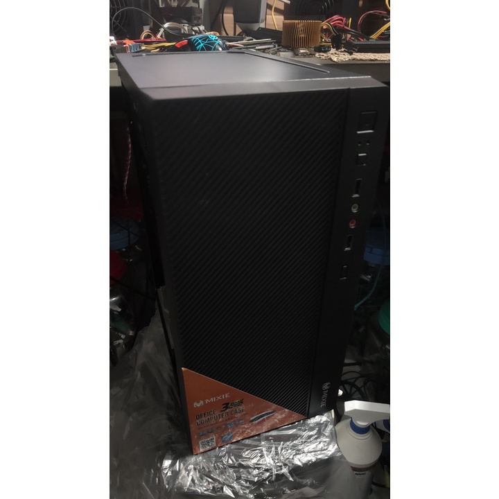 Thùng PC i7-6700 ram DR4 8GB ssd 120GB HDD 250GB vỏ New  i7-6700 cpu i7-6700 chip i7-6700