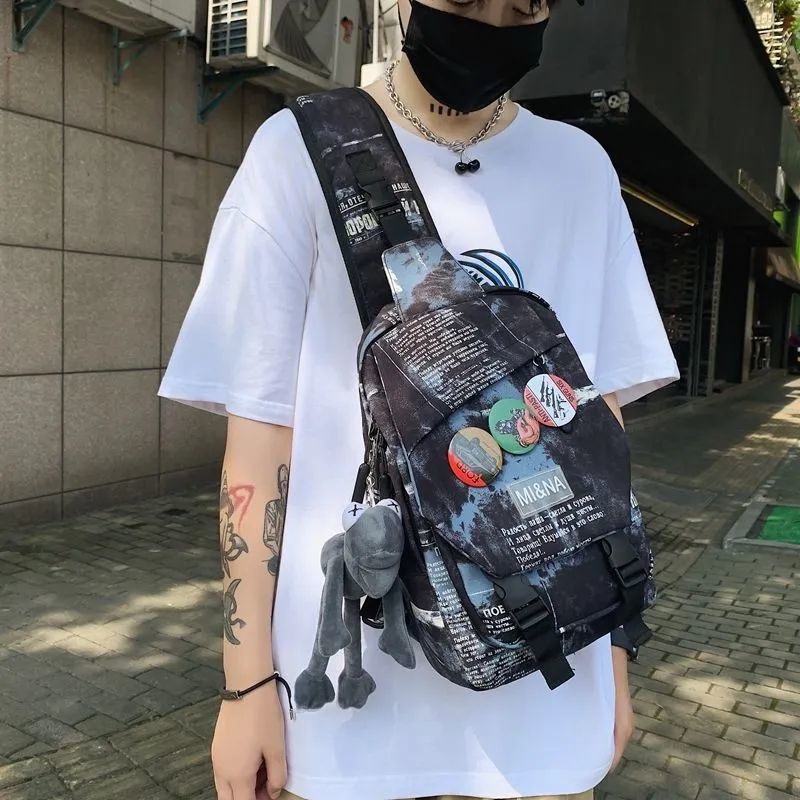 Túi Đeo Chéo Ngực Cỡ Lớn Phong Cách Đường Phố Nhật Bản Cá Tính Cho Nam
