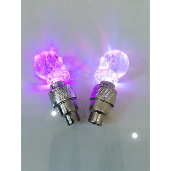 Cặp đèn Led ĐẦU LÂU nhiều màu gắn van bánh xe