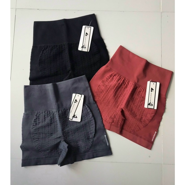 Đồ tập gym Nữ cao cấp -quần shot Naqi !!