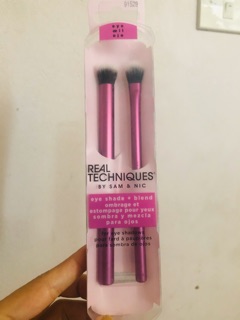 Real techiques// cọ RT200/RT400/RT201 brush phiên bản mới