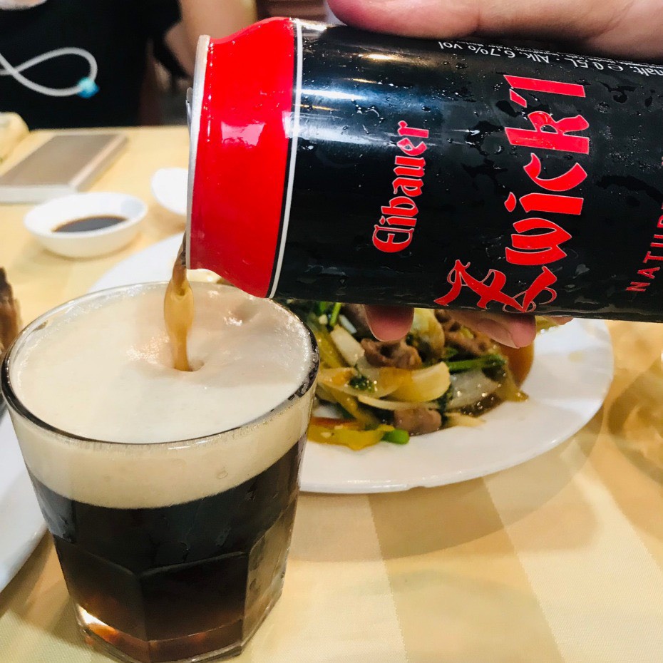 Thùng Quà Bia Thầy Tu EIBAUER ZWICK'L NATURTRÜB DUNKEL  6.7%-Hương Vị Độc Tôn Caramel Rang Cháy