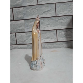 122. Đức Mẹ Fatima gốm sứ 15cm