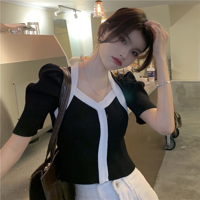Xiaozhainv Áo Croptop Tay Phồng Cổ Chữ V Màu Đen Thời Trang Mùa Hè