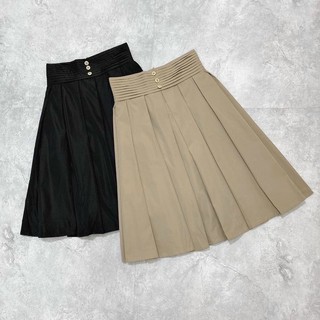 chân váy thô xếp ly