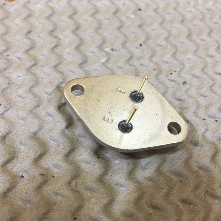 Bóng bán dẫn Transistor Moto 2N3055