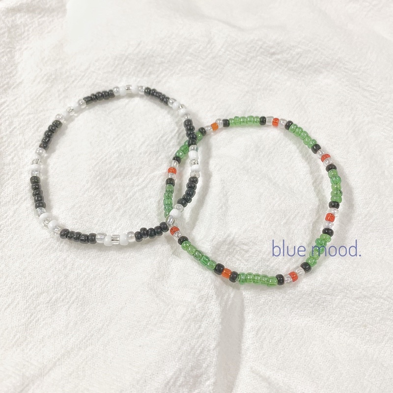 Vòng tay handmade hạt cườm Inspired V BTS