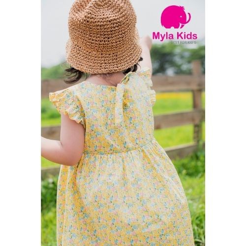 Đầm bé gái họa tiết hoa nhí màu vàng tay cánh tiên  Mylakids chất liệu thô cotton an toàn cho da bé