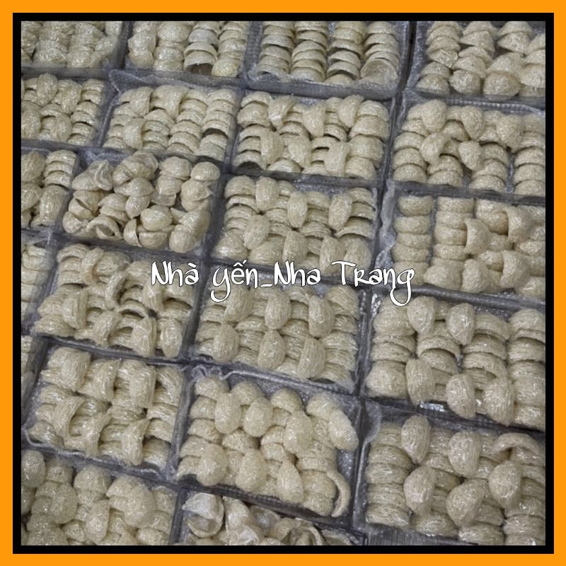 Tổ YẾN SÀO vụn đắp tổ  Nguồn dinh dưỡng vừa tốt cho sức khỏe, vừa tiết kiệm, thích hợp cho trẻ e