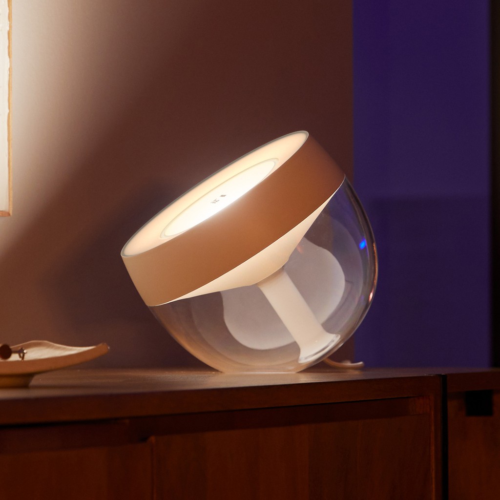 Đèn bàn Philips Hue Iris, 16 triệu màu