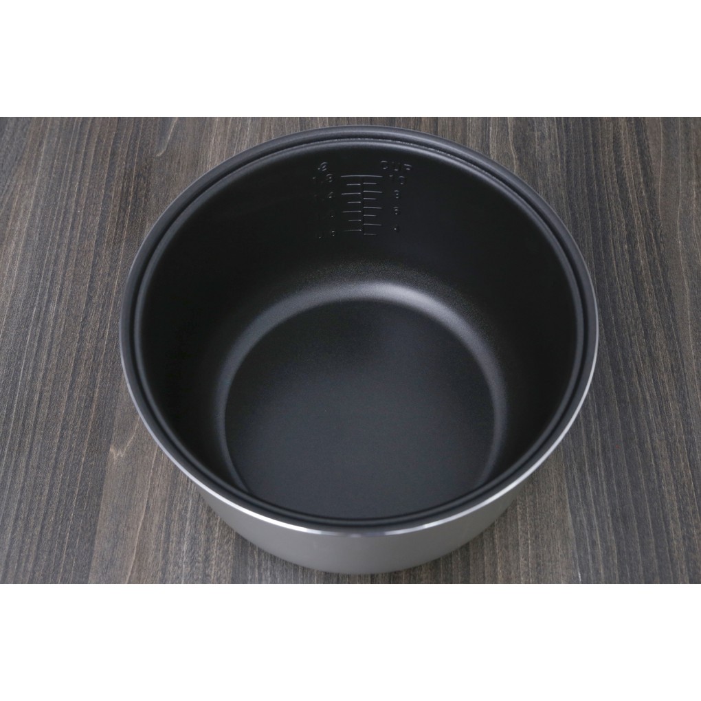 Nồi cơm điện Delites 1.8 lít NCG1804 hàng trưng bày