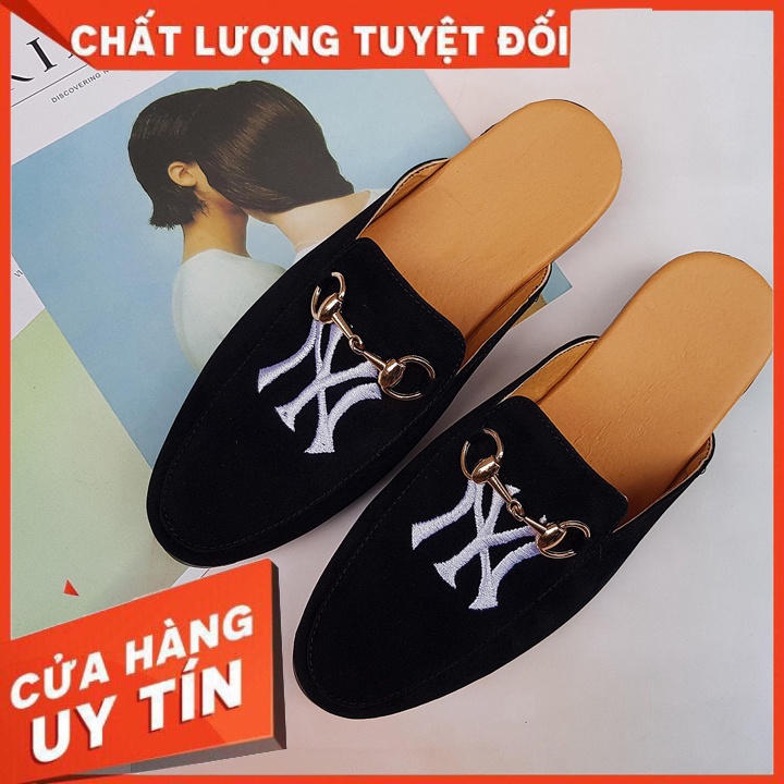 Giày sục da lộn | THÊU N.Y | chất liệu dễ dàng vệ sinh bằng bàn chải.