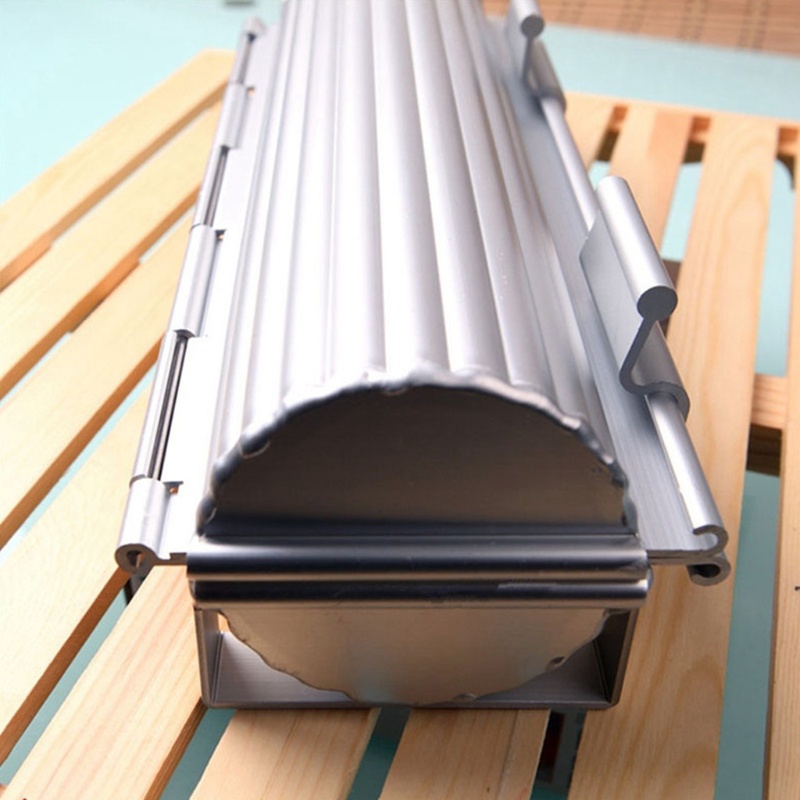 Khuôn Làm Bánh Mì Bằng Nhôm Chống Dính Tiện Dụng Diy
