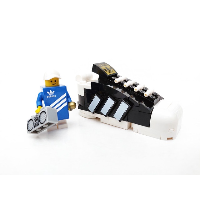 LEGO 40486-  giày Mini Adidas Originals Superstar