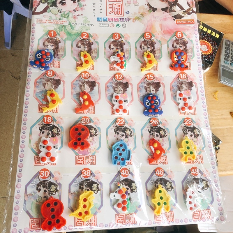 sỉ vỉ 20 chiế móc khoá pop it Mini nhiều hình đáng yêu