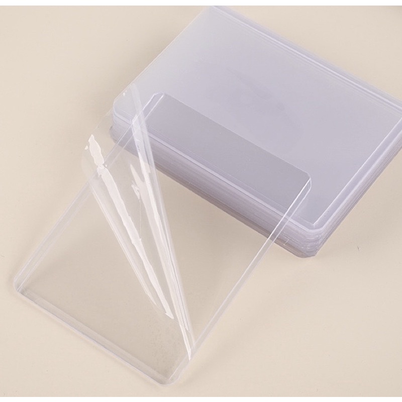 TOPLOADER TRẮNG DỌC CÓ SEAL ĐỰNG BẢO QUẢN CARD THẦN TƯỢNG