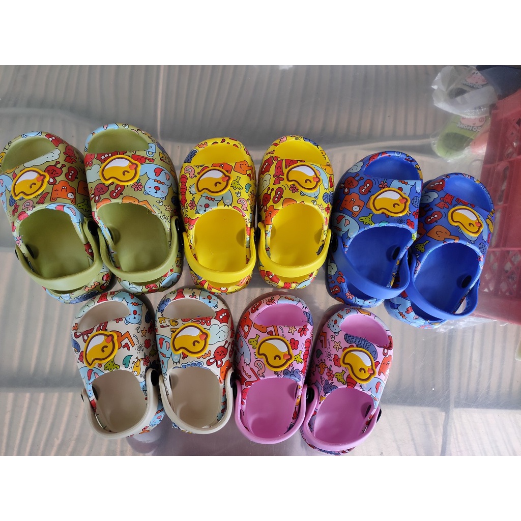 Dép Bánh Mì con Vịt ngộ nghĩnh cho bé có quai hậu đủ màu xinh xắn (size 24-29)