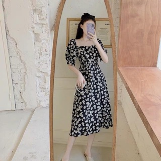 Váy dài đen hoa cúc nhí