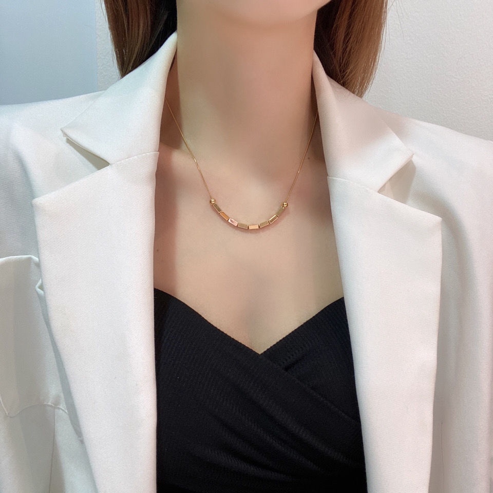 Dây Chuyền Thép Titan Mặt Hình Bát Giác Đựng Tiền Thời Trang