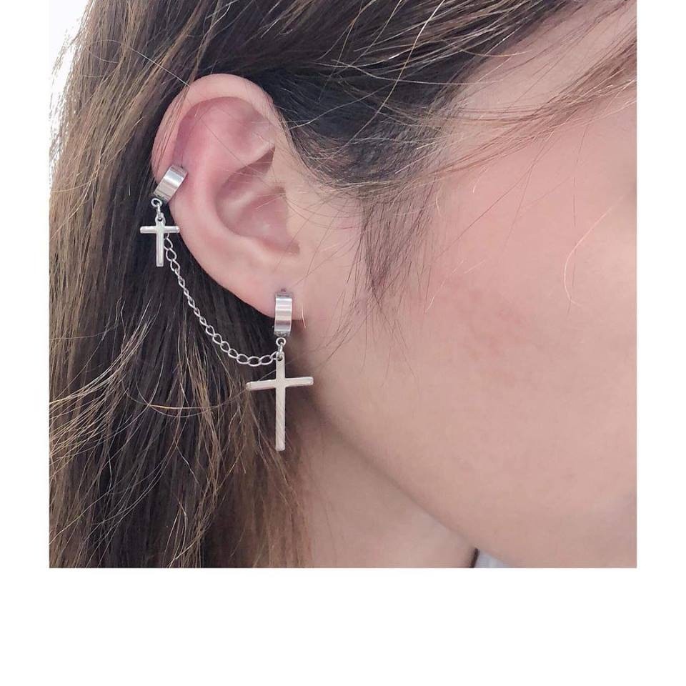 KHUYÊN TAI VÒNG XÍCH CHỮ THẬP 2 LỖ CÁ TÍNH