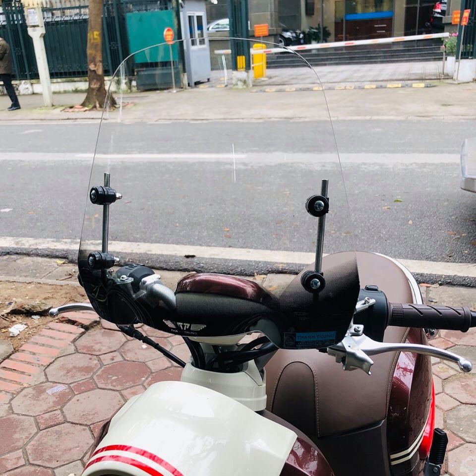 Kính chắn gió xe máy YAMAHA VINO