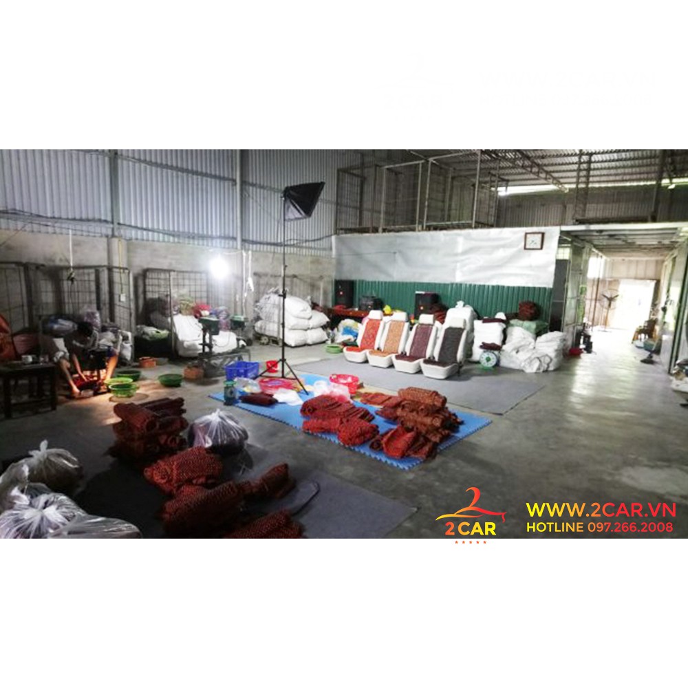 Lót ghế ô tô hạt gỗ pơ mu có đan viền chắc chắn, mùi thơm dễ chịu cho xe, Hàng Cao cấp