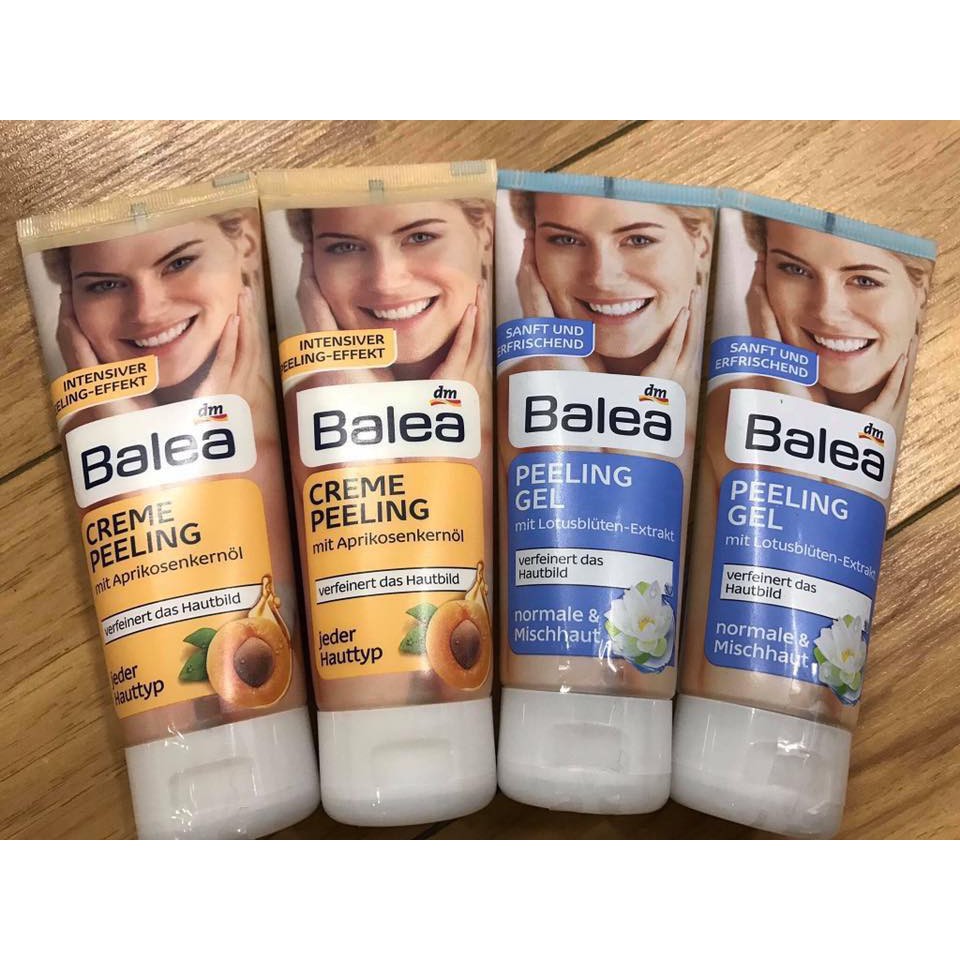 Tẩy da chết mặt Balea Đức