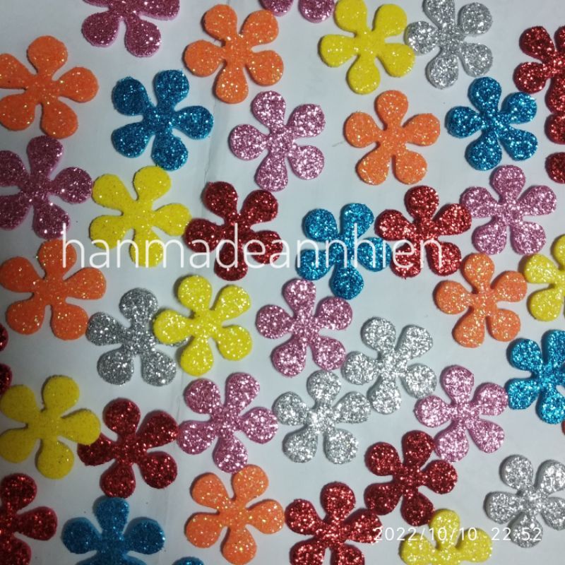 35- 50 -100 -150 Hoa mai 4.9cm ,3.5cm, 2.3cm, 1.5cm bằng giấy xốp kim tuyến - Hình trang trí thiệp, lớp học.....