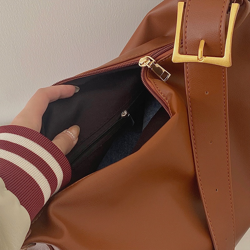 Túi đeo vai cỡ lớn mềm mại phong cách Nhật Hàn đơn giản dễ phối đồ cho nữ