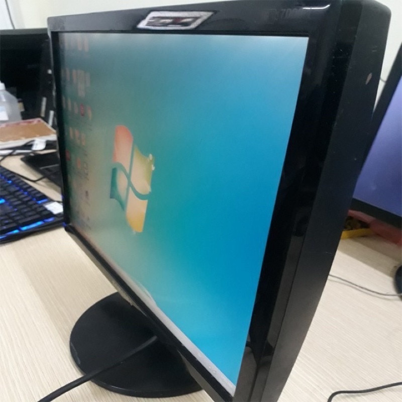 Màn hình Samsung 17inch vuông thanh lý hình ảnh hiển thị đẹp