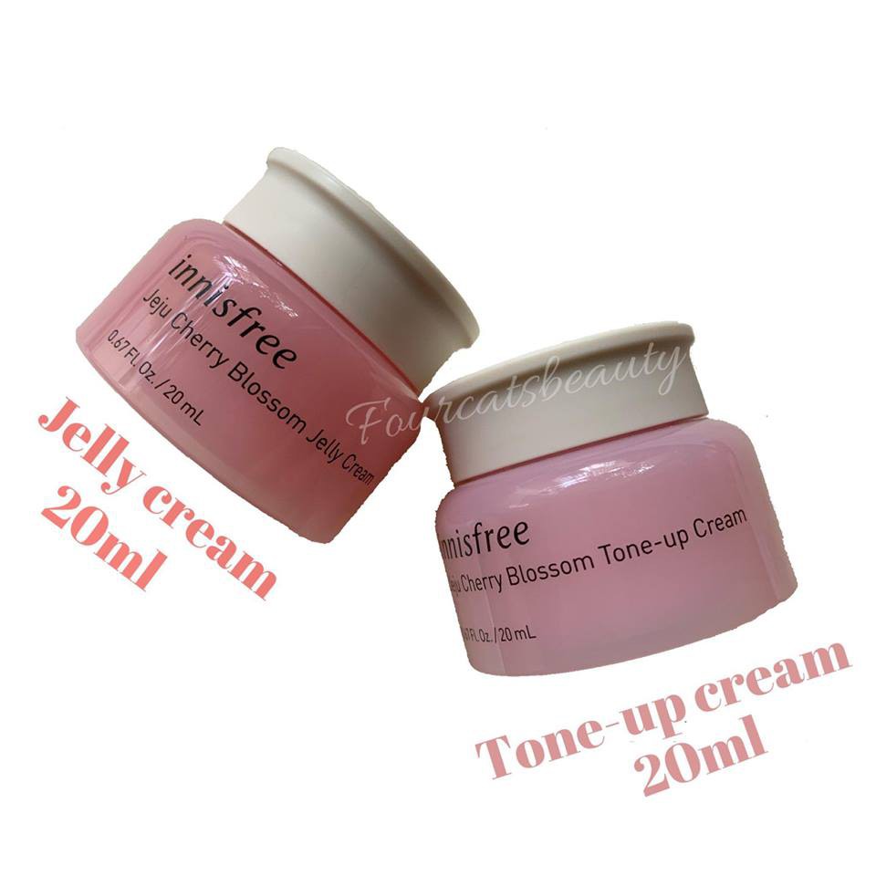 Kem dưỡng trắng và dưỡng ẩm ban đêm Innisfree Cherry Blossom Jelly & Tone-up Cream 20ml