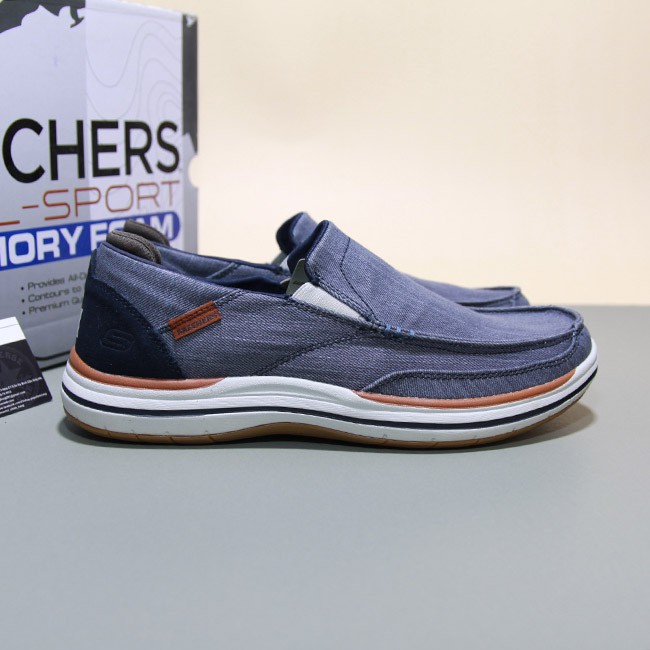 Giày Skechers slip-on thấp cổ vải xanh STVX14