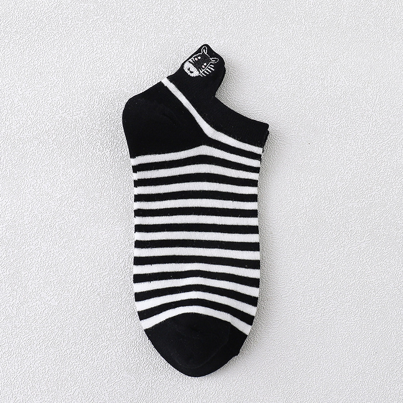 Vớ Cotton Họa Tiết Bò Sữa Đáng Yêu Dành Cho Nữ