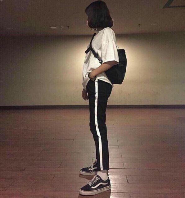 Quần jogger sọc to