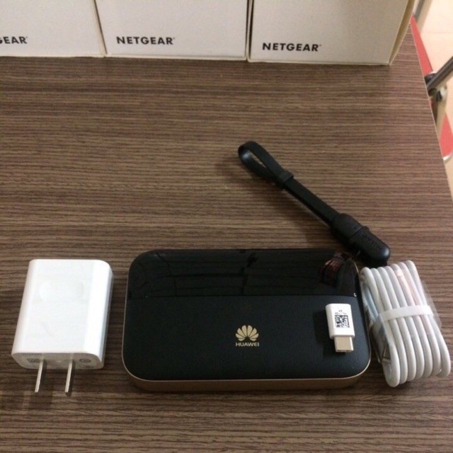 Phát wifi 4G Huawei E5885
