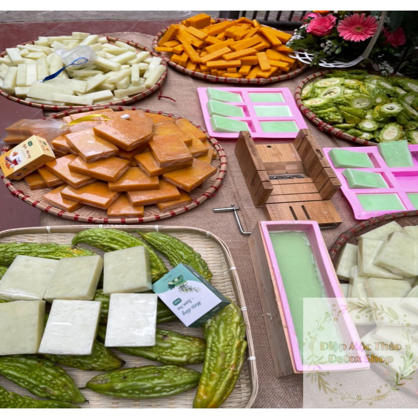 Xà Bông Nghệ - Mướp Đắng Giảm Thâm, Mụn Lưng, Viêm Lỗ Chân Lông. | BigBuy360 - bigbuy360.vn