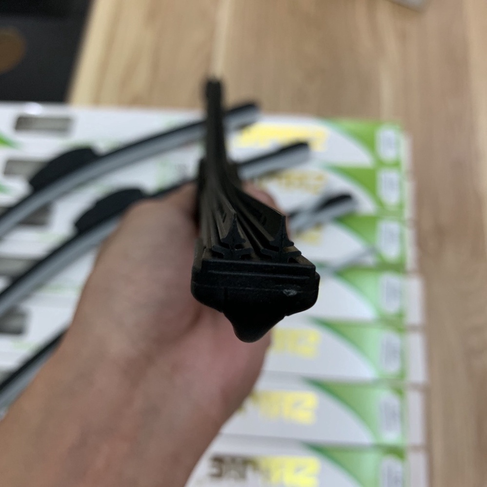 Gạt mưa 2 lưỡi silicone, Gạt mưa silicone lưỡi kép Carjek, Gạt mưa kính lái ô tô cao cấp