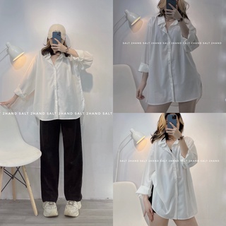 Áo sơ mi trắng đuôi cá form rộng oversize