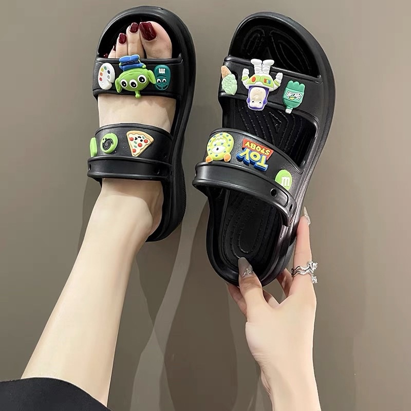 Dép Cross nữ đế độn 4cm tặng kèm bộ 12 sticker cute cho bạn nữ đi học đi chơi  - DL166
