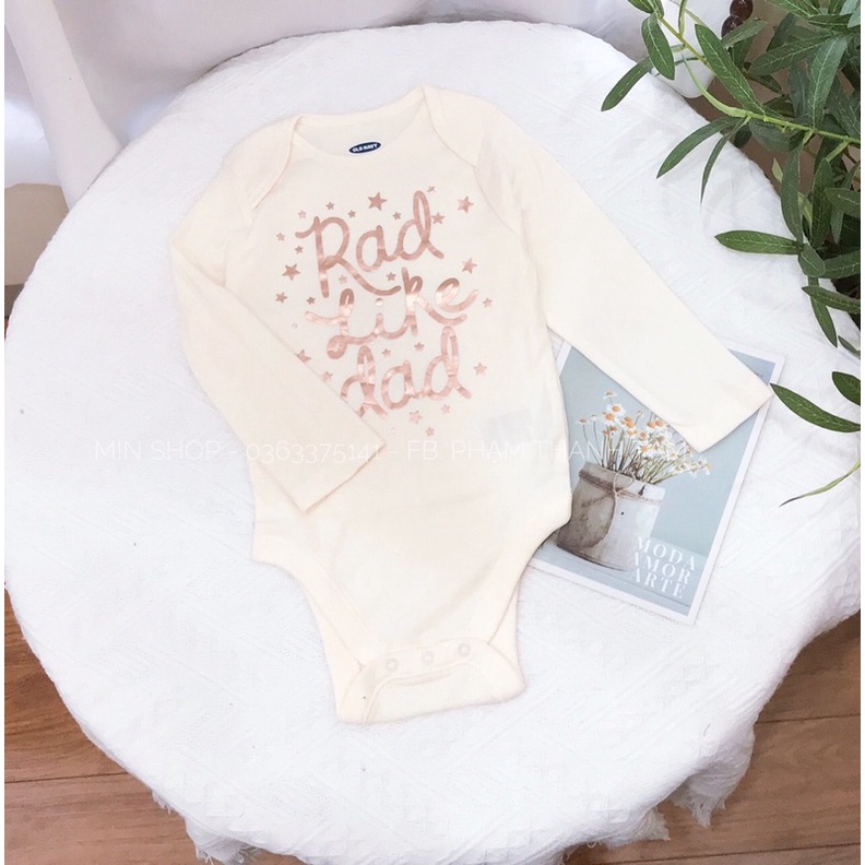 Body chip Old Navy dài tay ( đỏ chữ nhũ) - 12m, 6m