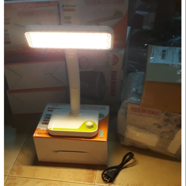 ĐÈN BÀN HỌC SINH BÓNG LED CAO CẤP SẠC ĐIỆN