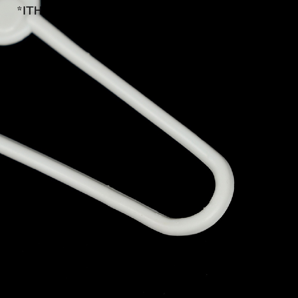 Bộ 10 Móc Nhựa mini Treo Quần Áo Búp Bê