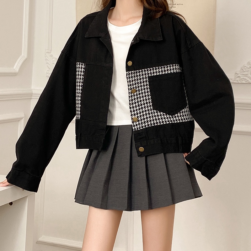 Áo khoác denim đen ngắn dáng rộng phong cách Hàn Quốc