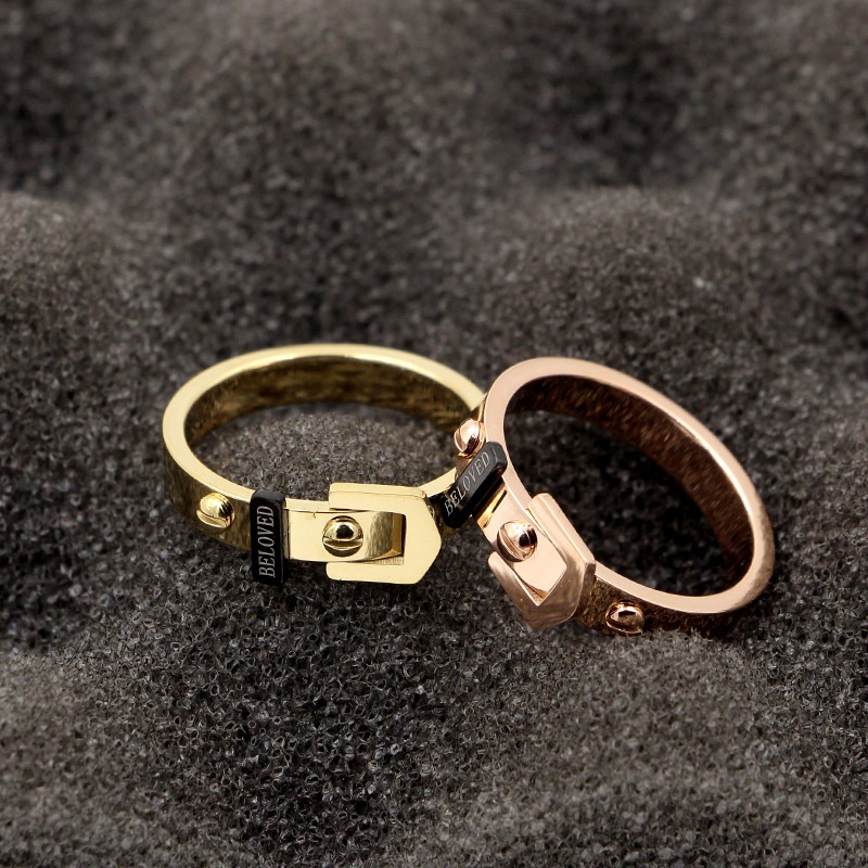 [FreeShip] Nhẫn nữ Titan BELOVE đinh tán thắt lưng J2-106 - CAM KẾT KHÔNG BAY MÀU