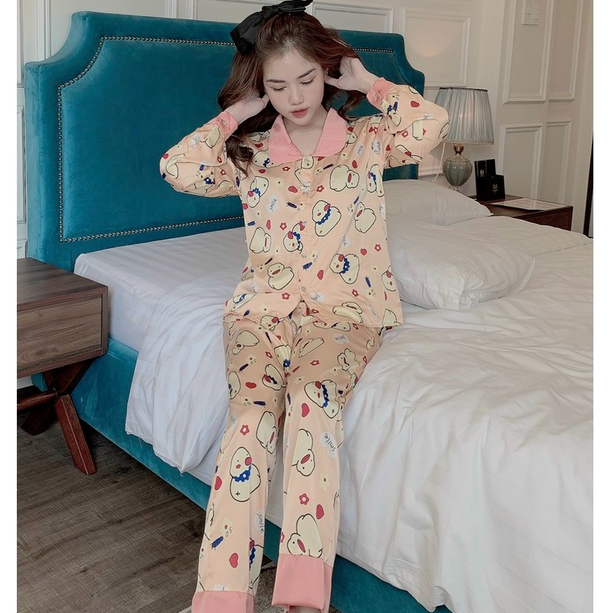 Đồ mặc nhà Vic's kiểu pijama nữ dáng dài lụa Latin - Bộ đồ ngủ họa tiết L115